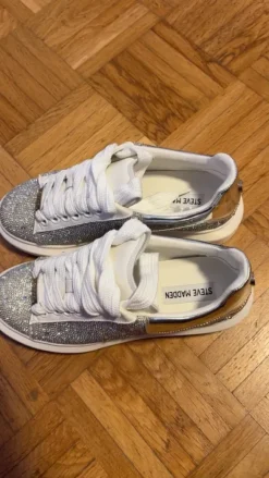 Steve madden