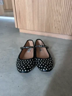 Steve Madden Ballerinas mit Strass Nieten