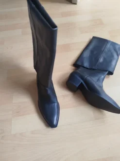 Stiefel neu und stylisch