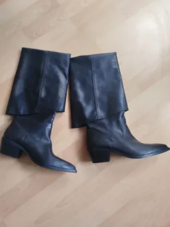 Stiefel neu und stylisch