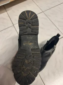 Stiefel Vagabond Schwarz Leder gefüttert