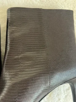 Stiefeletten von H&M in 42
