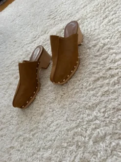 Stradivarius Brown Schuhe 39