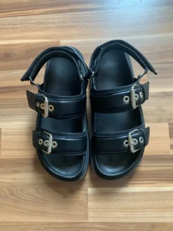 Stradivarius Damen Sandalen Gr 38 Top Zustand