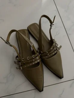 Stradivarius Schuhe