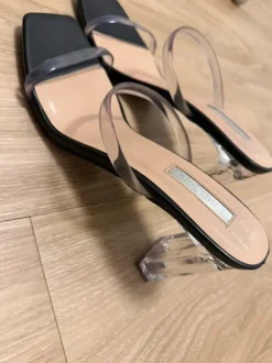 Stylische transparente Heels Größe 38
