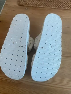 Super schöne Latschen von Street Shoes Gr38 Neu