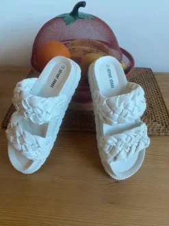 Super schöne Latschen von Street Shoes Gr38 Neu