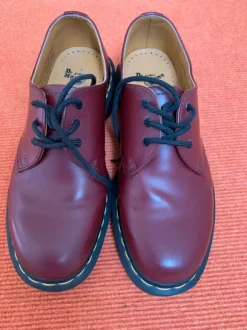 Super schöner Klassiker von Doc Martens - neuwertig