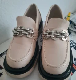 Superschöne Schuhe in beige