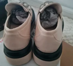 Superschöne Schuhe in beige