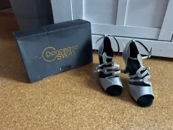 Tanzschuhe Größe 38