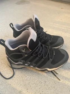 Terrex Swift R2 Mid Goretex Wanderschuh