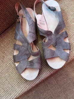 Think Sandalette Gr 40
