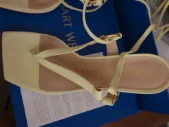 Tolle neue Schnürr-Sandalen / Sandaletten von Stuart Weitzman, Grösse 36