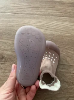 Tolle Schläppchen neu unisex sockenschuhe barfußschuhe