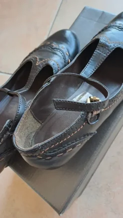 toller Spangenschuh mit Absteppungen im Vintage Look