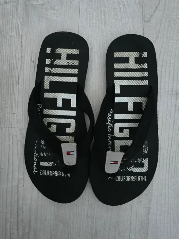 Tommy Hilfiger Beach Sandals Zehentrenner in Schwarz