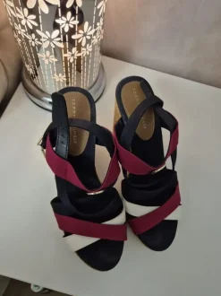 Tommy Hilfiger Elena Keilsandalette / Plateau Schuhe