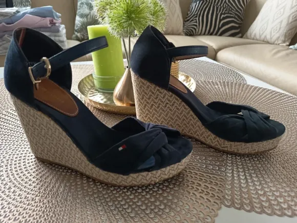 Tommy Hilfiger Keilabsatz Sandale blau Gr. 38
