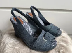 Tommy Hilfiger Sandalen Keilabsatz Gr. 38 neu