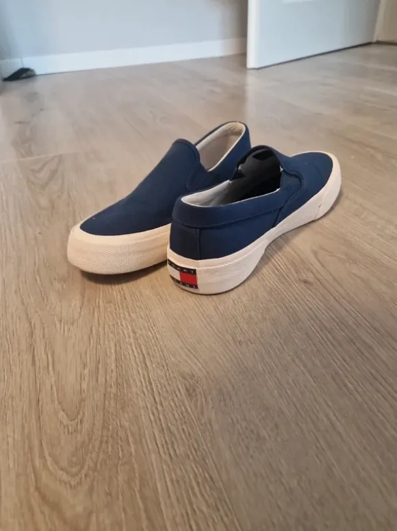 Tommy Hilfiger Slip on