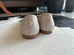 Tommy Hilfiger Slipper Ballerinas Größe 38 beige Cognac Gold