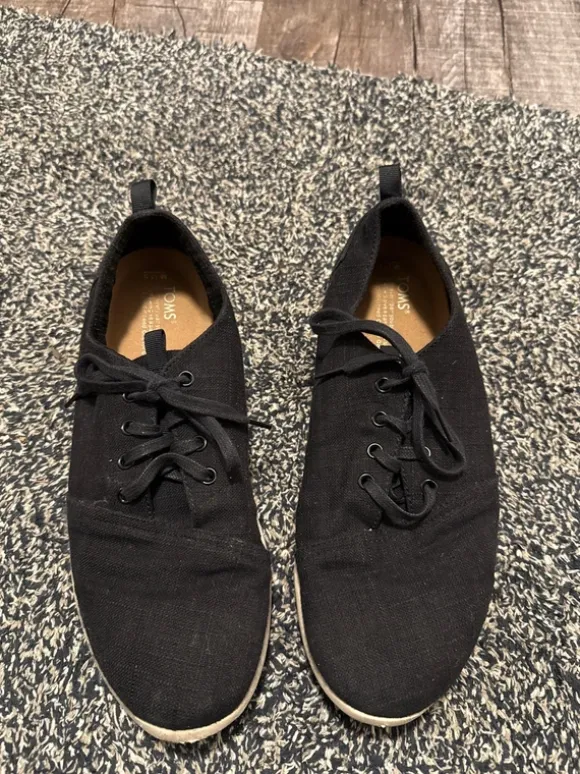 Toms 44,5
