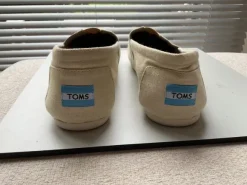 Toms - creme