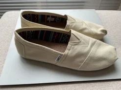 Toms - creme