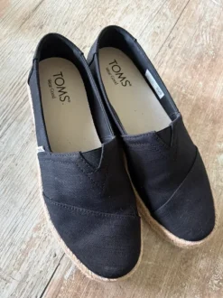 Toms Espadrilles