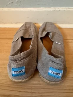 Toms Gr. 43 kaum getragen