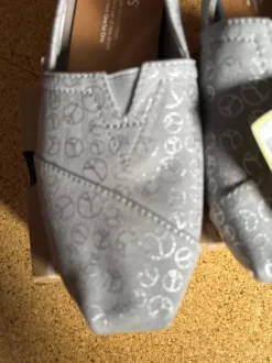 Toms Schuhe Gr. 37 neu