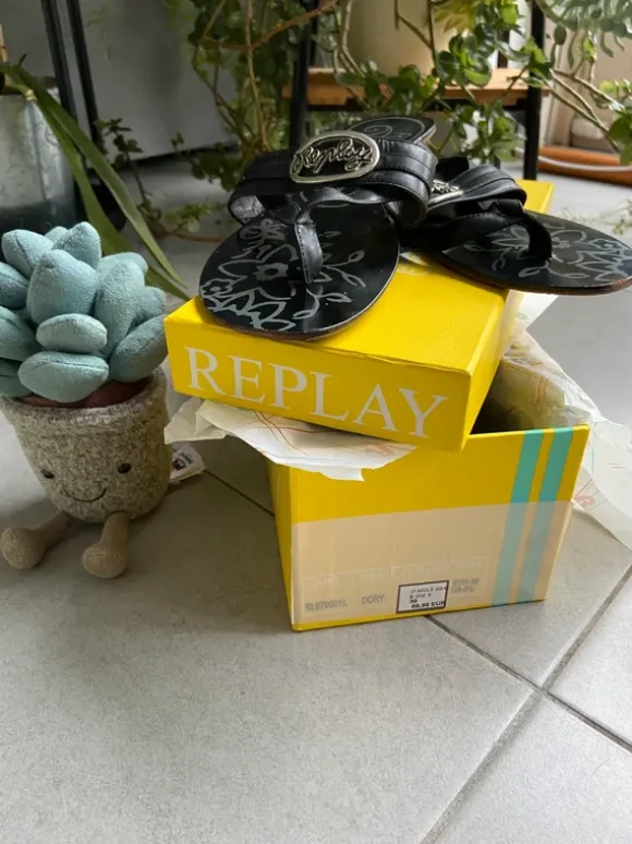 Tongs vintage Replay (Dory) motifs 🌷fleuris 🌸