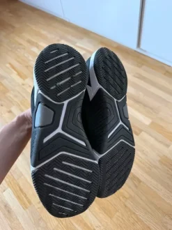 Training Schuhe- Laufschuhe Oysho 37