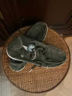 Turnschuh leicht