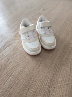 Turnschuhe Mädchen Größe 24