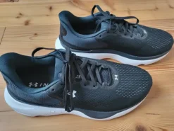 UA Infinite Pro 2 Lauf/ Sportschuh von Under Armour