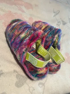 Ugg Boots Fluffy Sandalen Latschen Faux Bunt 38 Wie Neu