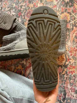 UGG boots hoch gestrickt grau