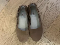 UGG Cicily Espadrille Schuhe 35 Damen