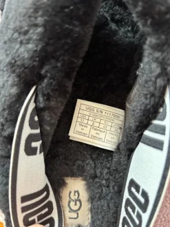 UGG Schlappen 42