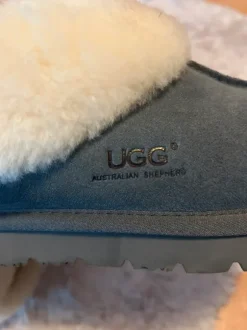 ugg slipper boots