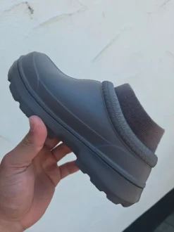 Ugg tasman X