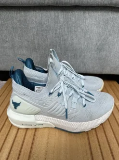 Under Armour Hovr Project Rock (fällt kleiner aus)