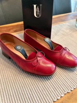 Unützer Damen, Gr. 38,5, rotes Glattleder, sehr gut erhalten