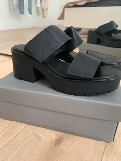 Vagabond Sandalen