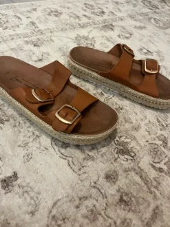 Vegane Sandalen New Look