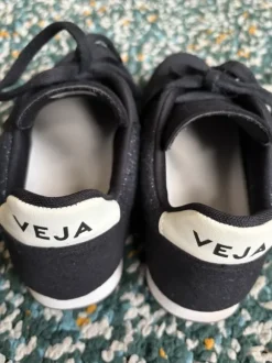 Veja 38 SDU REC flannel dark white