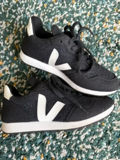 Veja 38 SDU REC flannel dark white